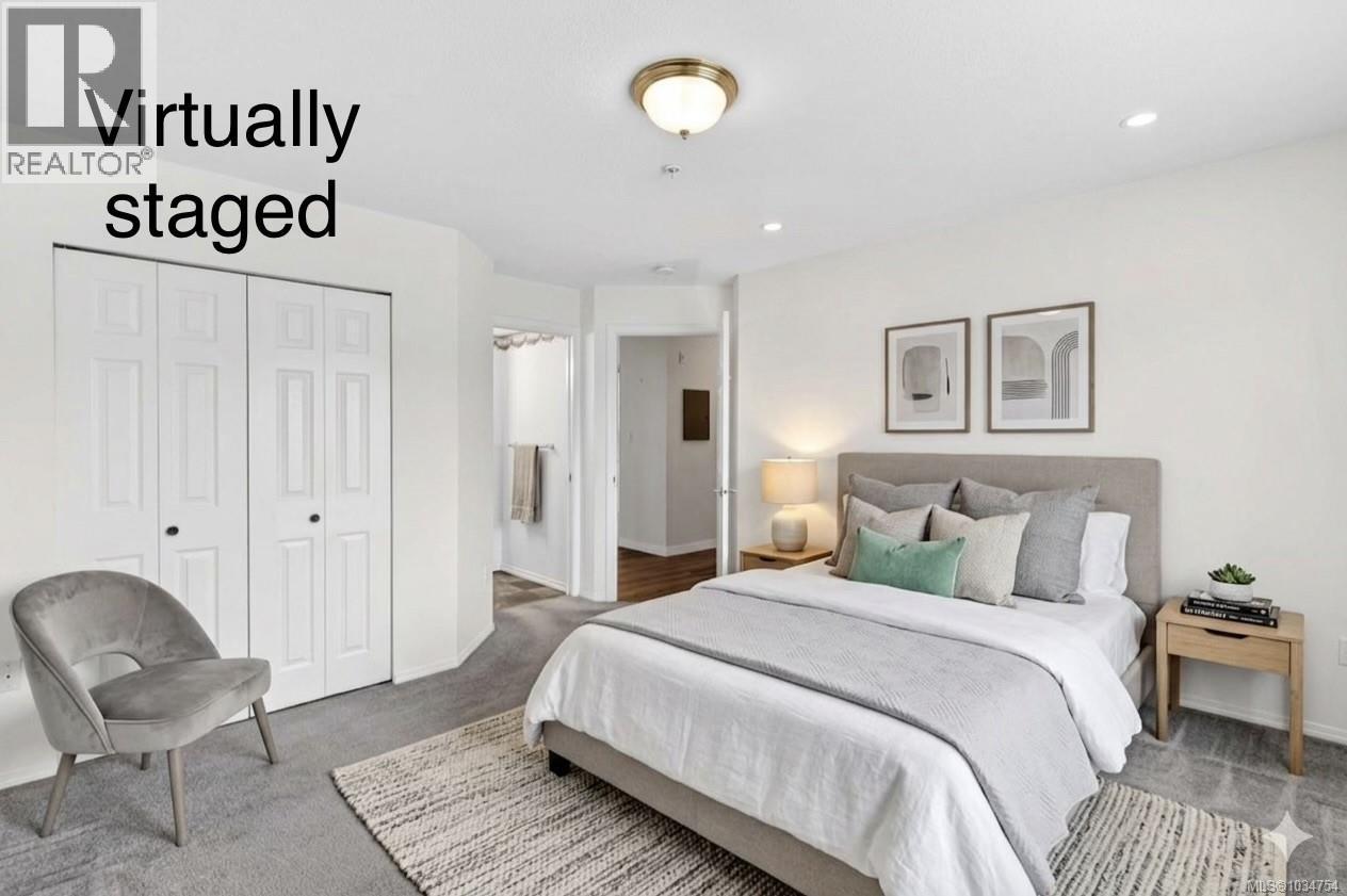 #205 2825 3rd Ave - 19