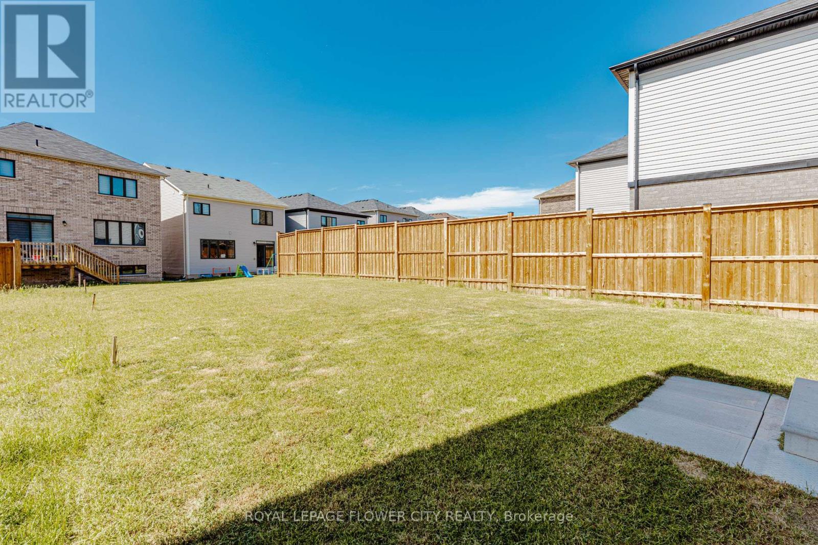 18 SANTO COURT - 48