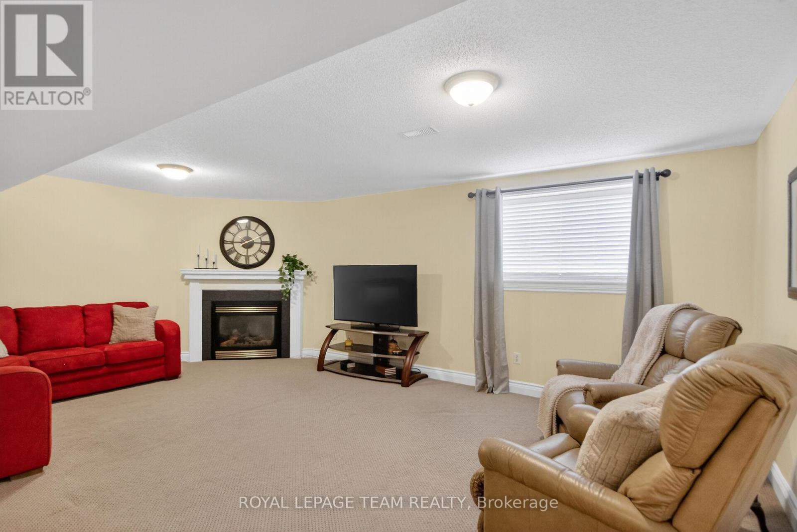 259 CAIRNSMORE CIRCLE - 37