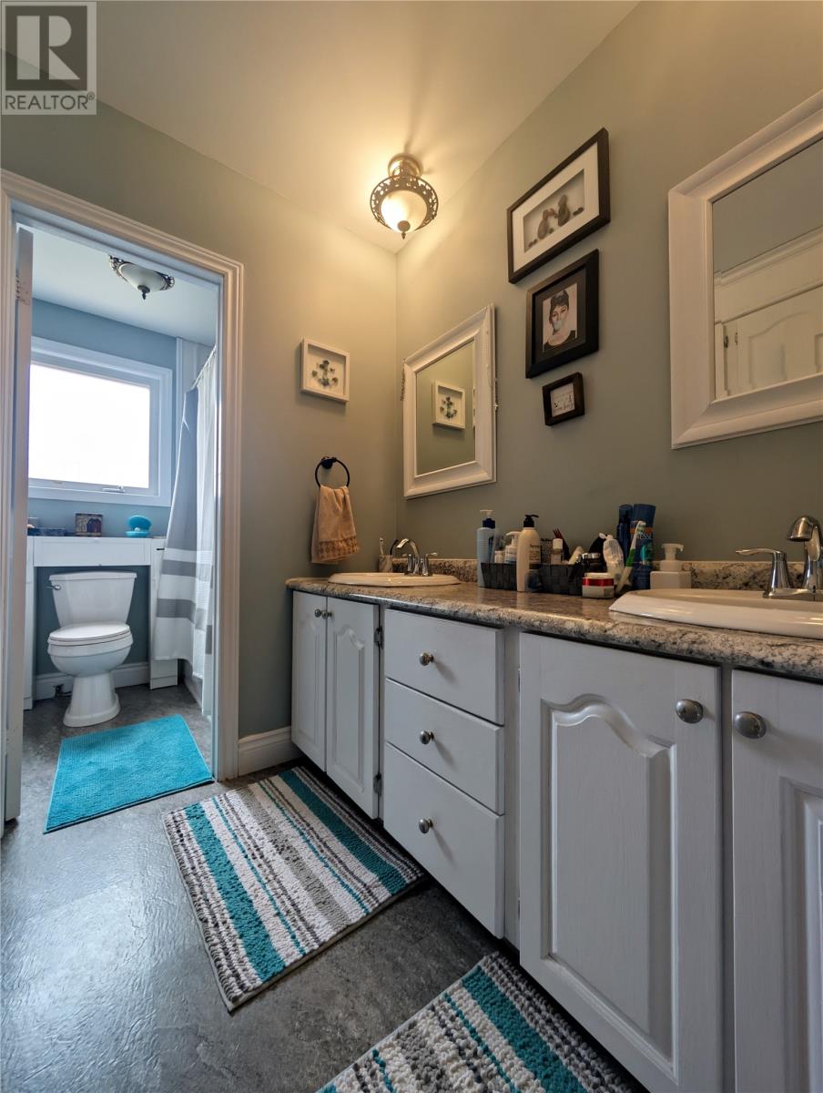 61 Byrd Avenue - 18