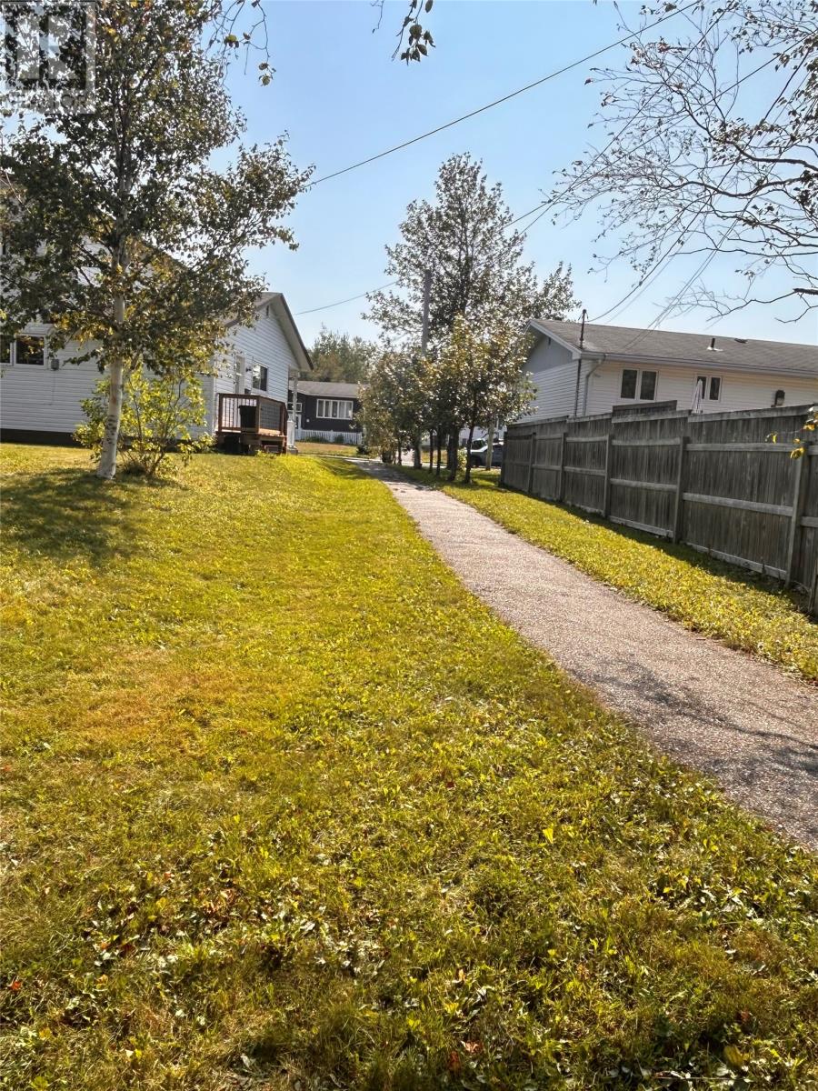 61 Byrd Avenue - 29