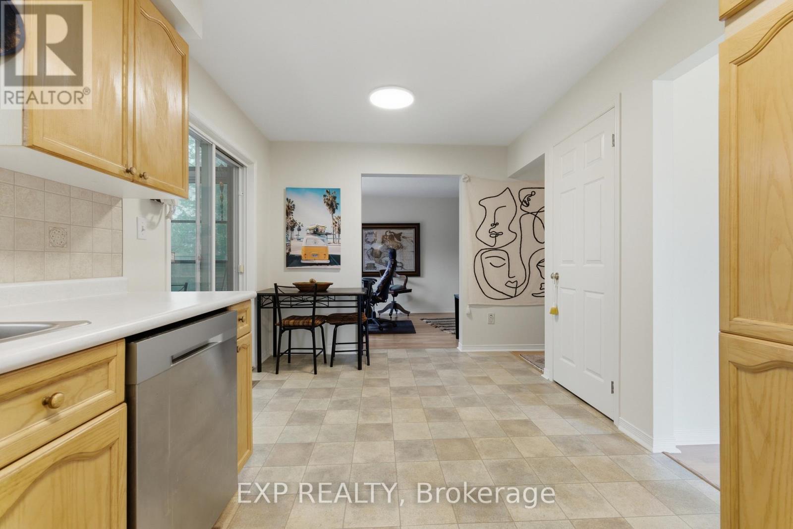 3722 SUSSEX LANE - Image 16