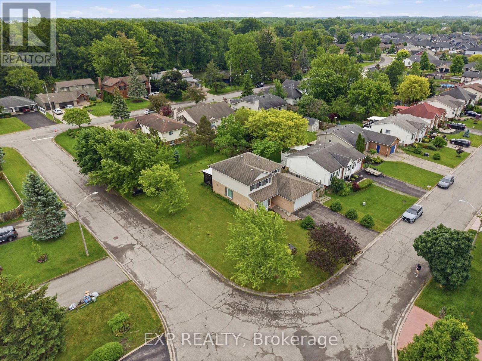 3722 SUSSEX LANE - Image 44