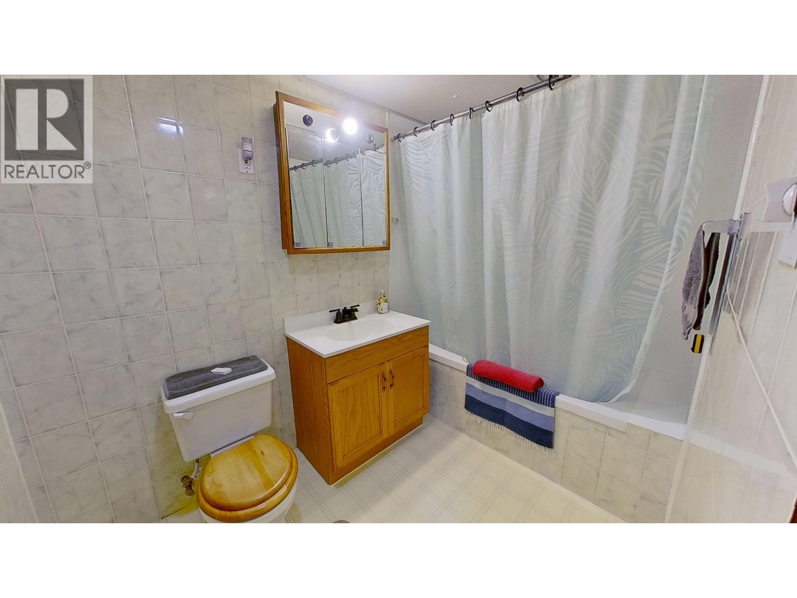 9424-9503 95 STREET - 16