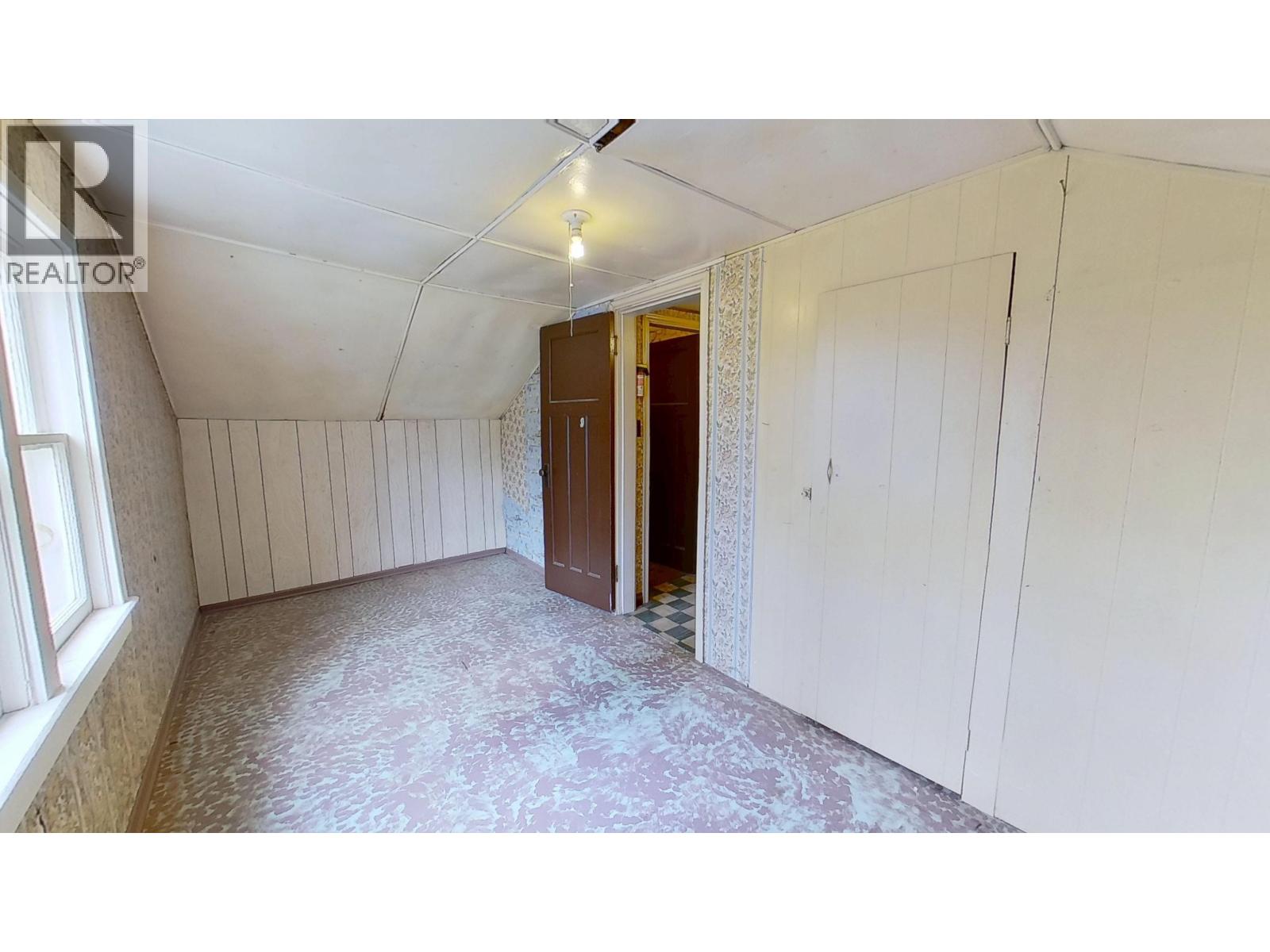 9424-9503 95 STREET - 19