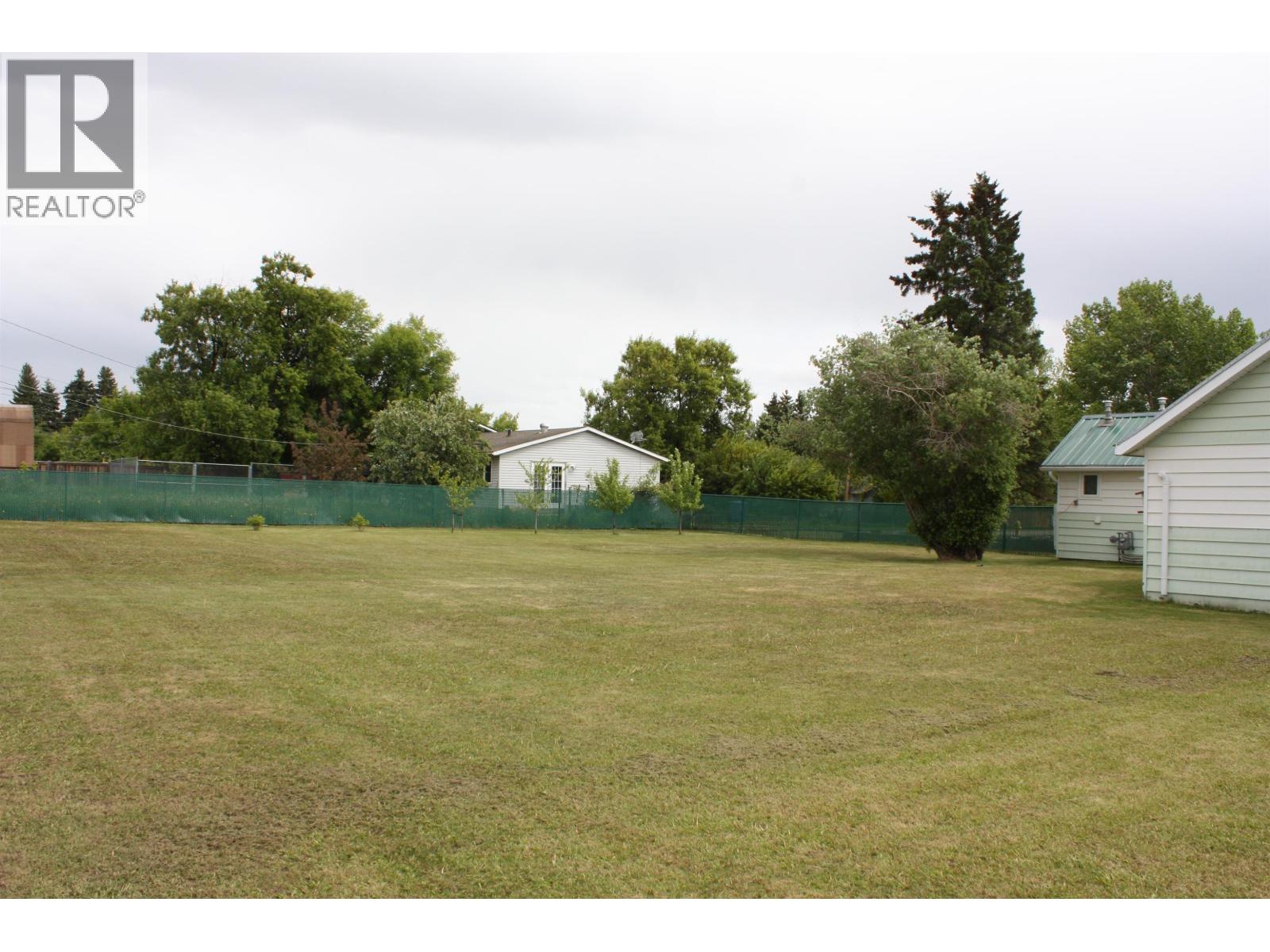 9424-9503 95 STREET - 27