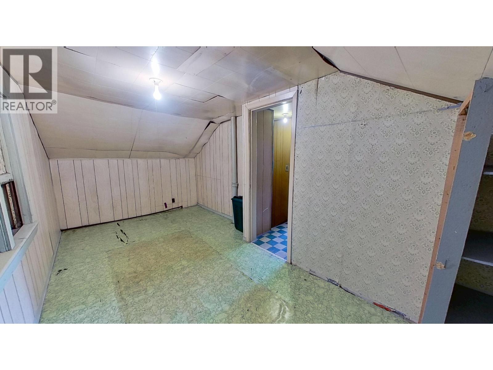 9424-9503 95 STREET - 21