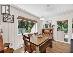 261 Mobrae Ave, Salt Spring, BC V8K1J7 Photo 16