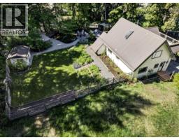 261 Mobrae Ave, Salt Spring, BC V8K1J7 Photo 49