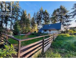 261 Mobrae Ave, Salt Spring, BC V8K1J7 Photo 51