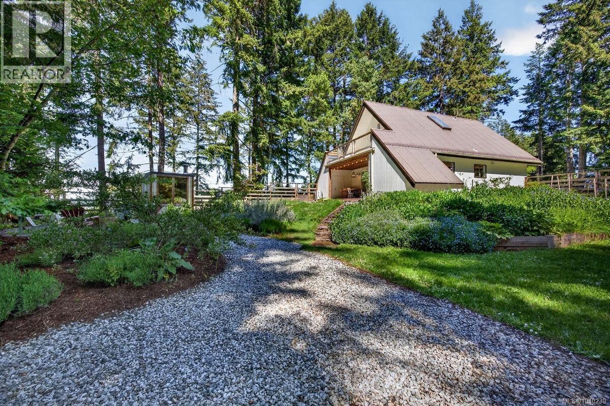 261 Mobrae Ave - 40