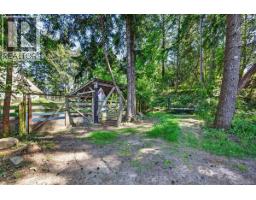 261 Mobrae Ave, Salt Spring, BC V8K1J7 Photo 46