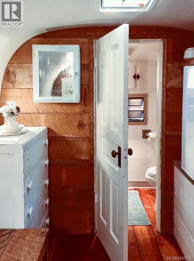 261 Mobrae Ave - 60