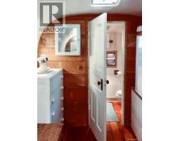 261 Mobrae Ave, Salt Spring, BC V8K1J7 Photo 60