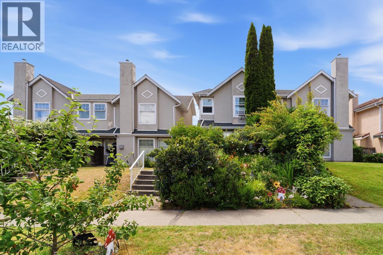 6 8291 FRENCH STREET, Vancouver
