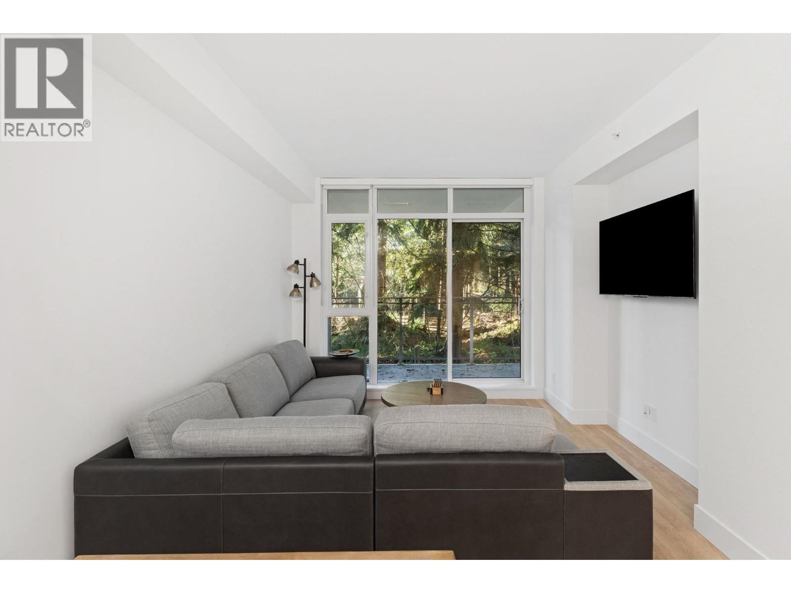 208 2375 EMERY COURT, North Vancouver