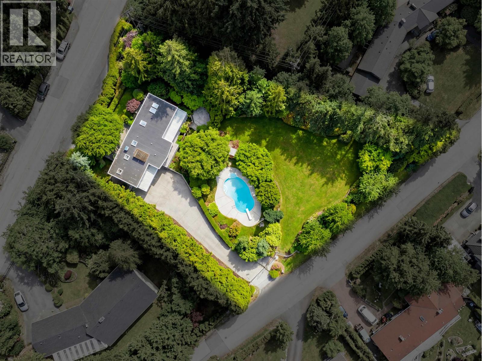 680 ST. ANDREWS ROAD