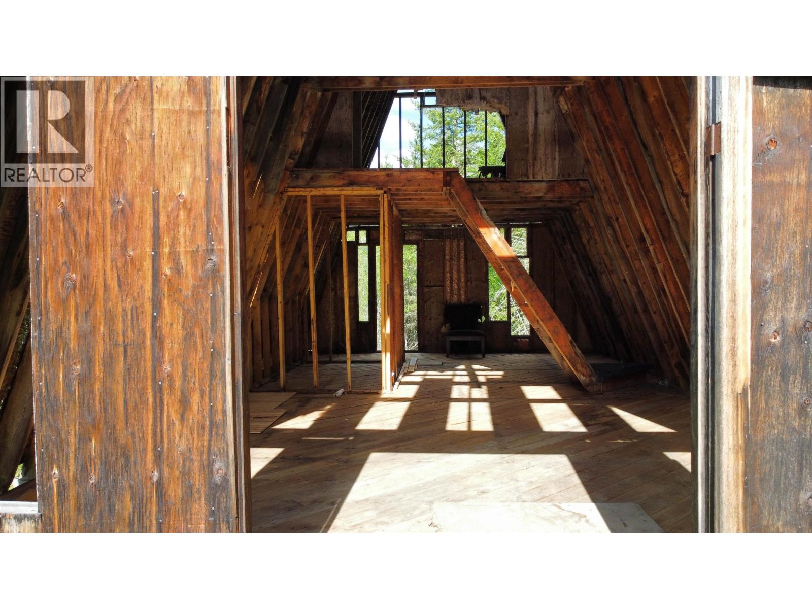 1407 ESLER ROAD, Williams Lake