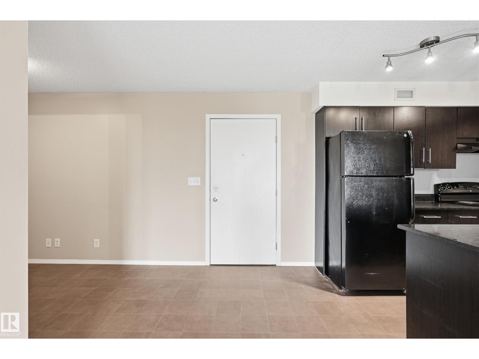 #304 11804 22 AV SW — photo 26