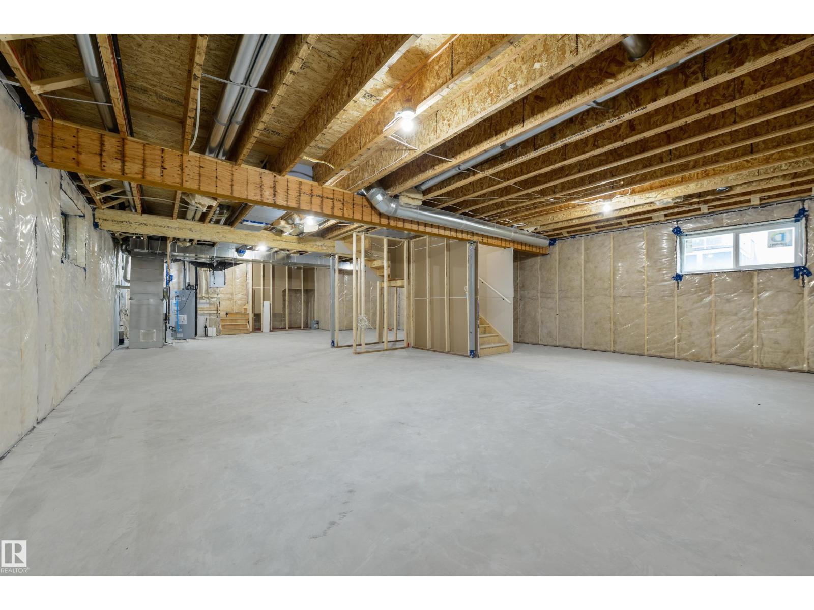 266 Falcon Crescent - 50