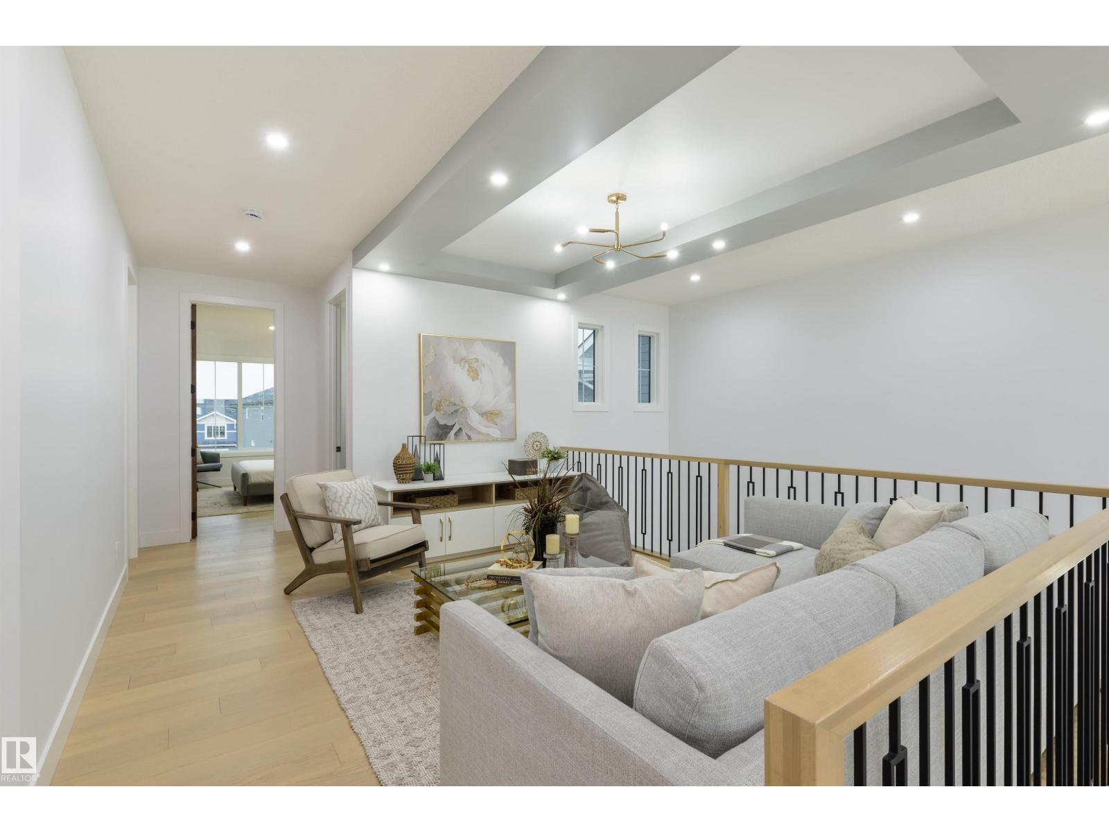 266 Falcon Crescent - 29