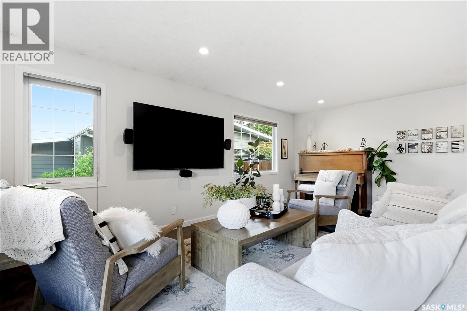 105 Sturgeon DRIVE — photo 12