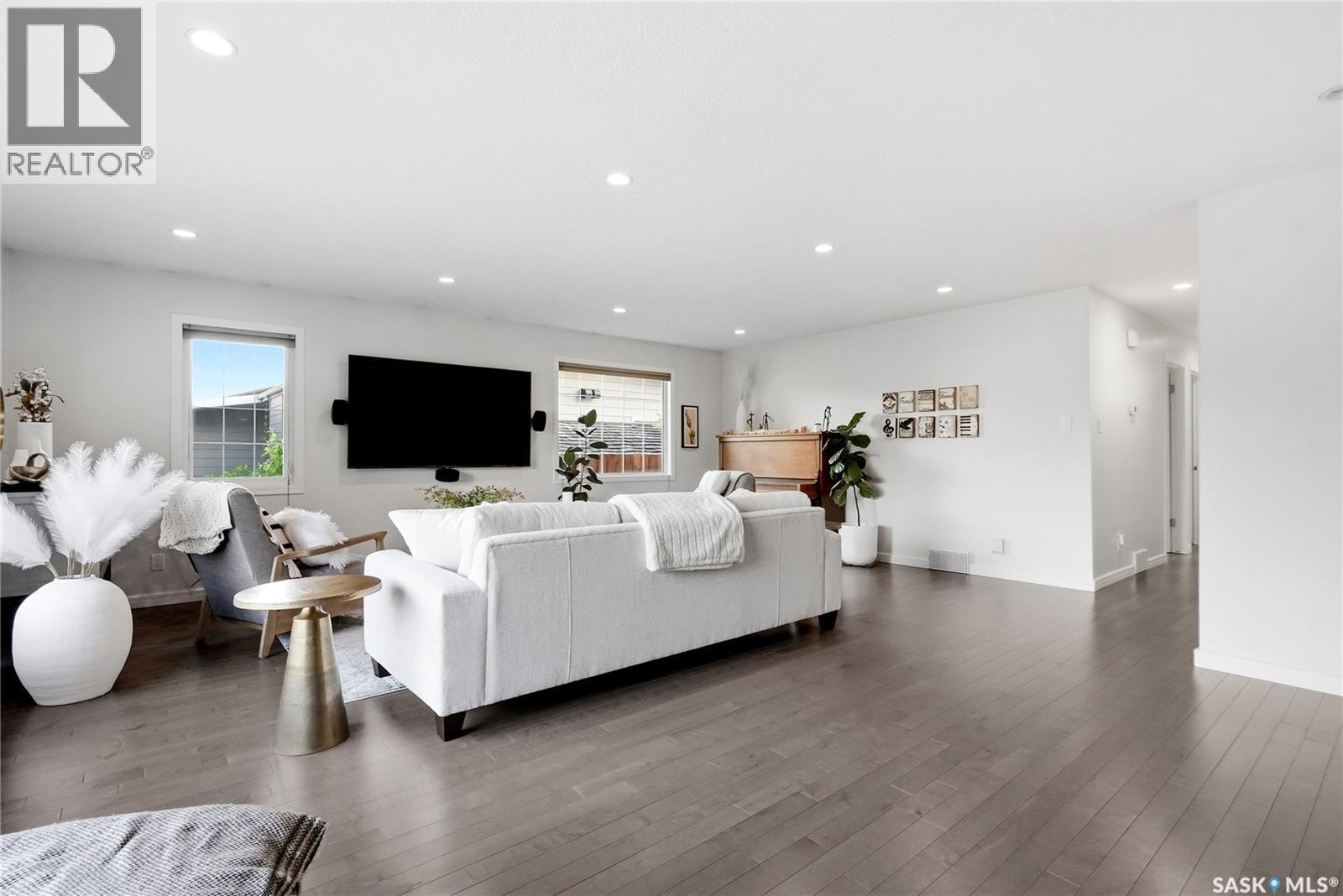 105 Sturgeon DRIVE — photo 15