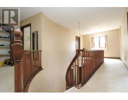 Laundry room - 53 Hillview Boulevard, London North, ON N6G3A7 Photo 11