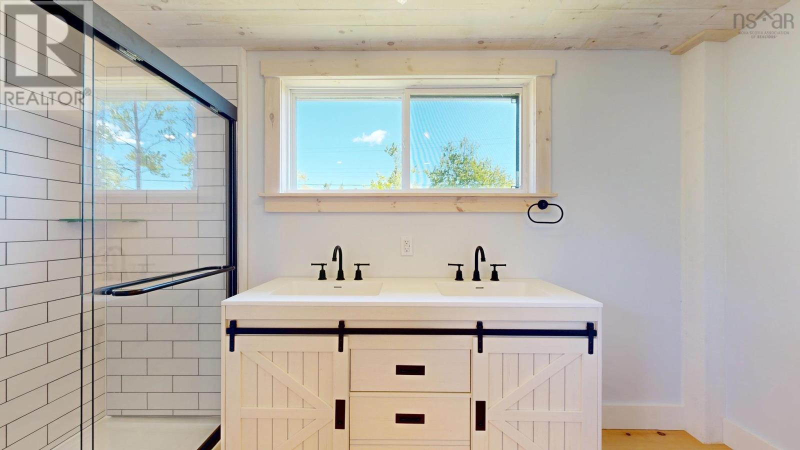 31 Shore View Drive - 24