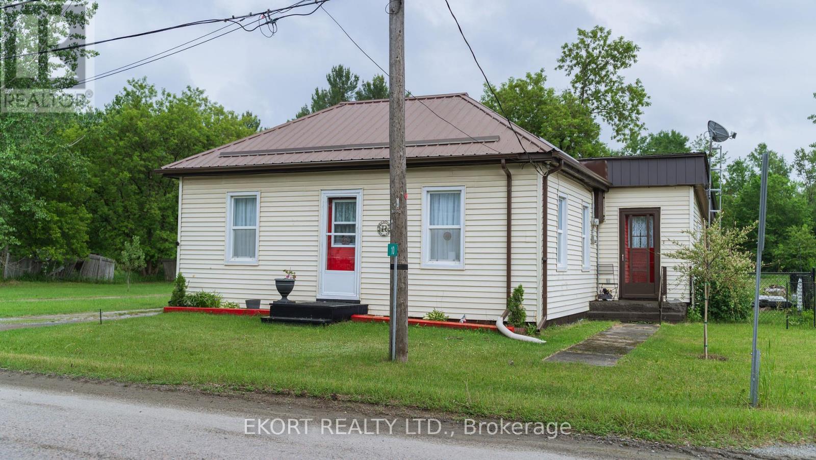 10 GLASTONBURY ROAD - 1