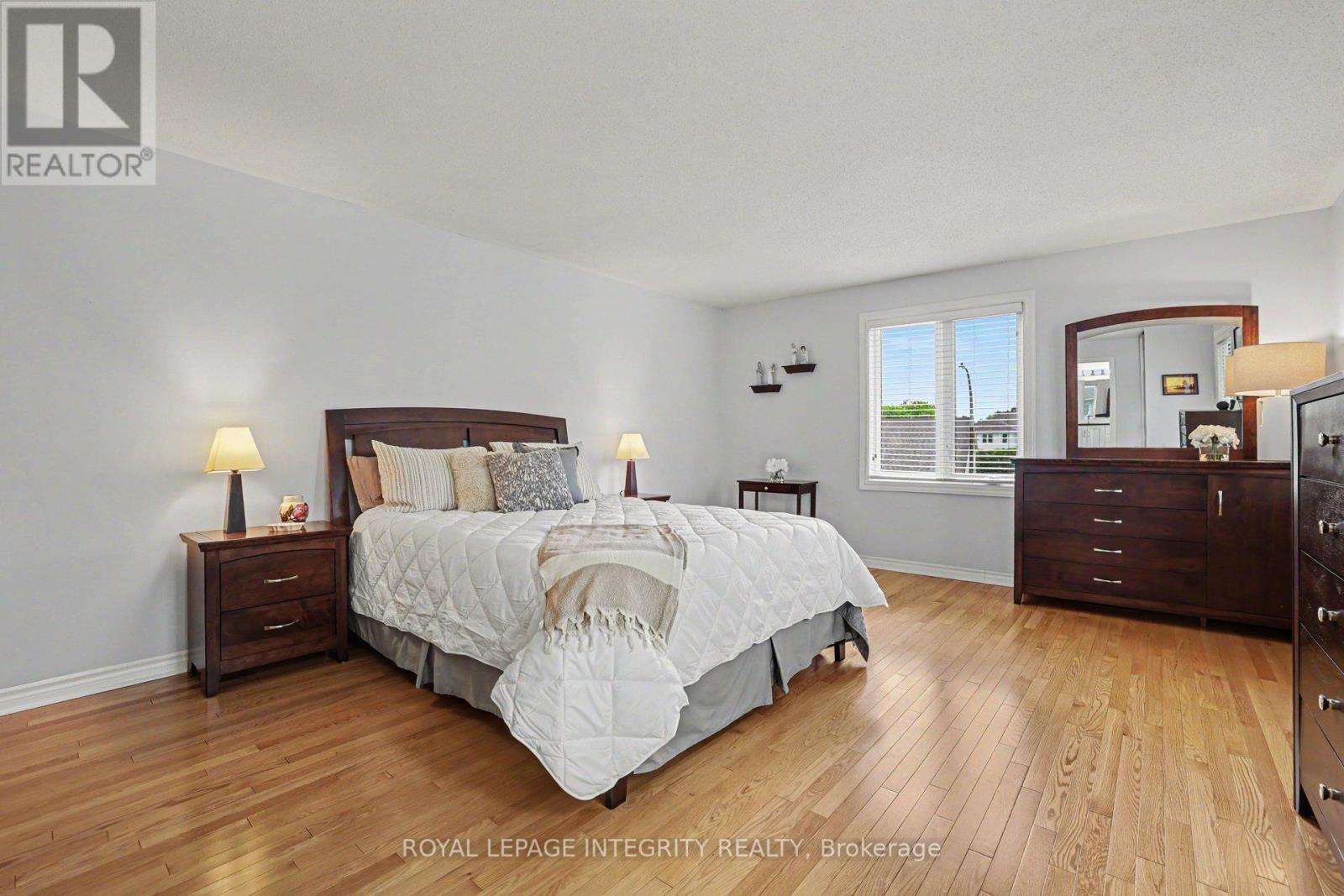 4 Bed, 3 Bath House for Sale in Ottawa – 1642 CHAMPNEUF DRIVE, Ottawa – MLS# X13435200 - Image 27