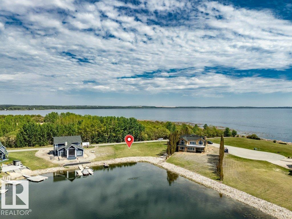 12 Sunset Harbour — photo 14