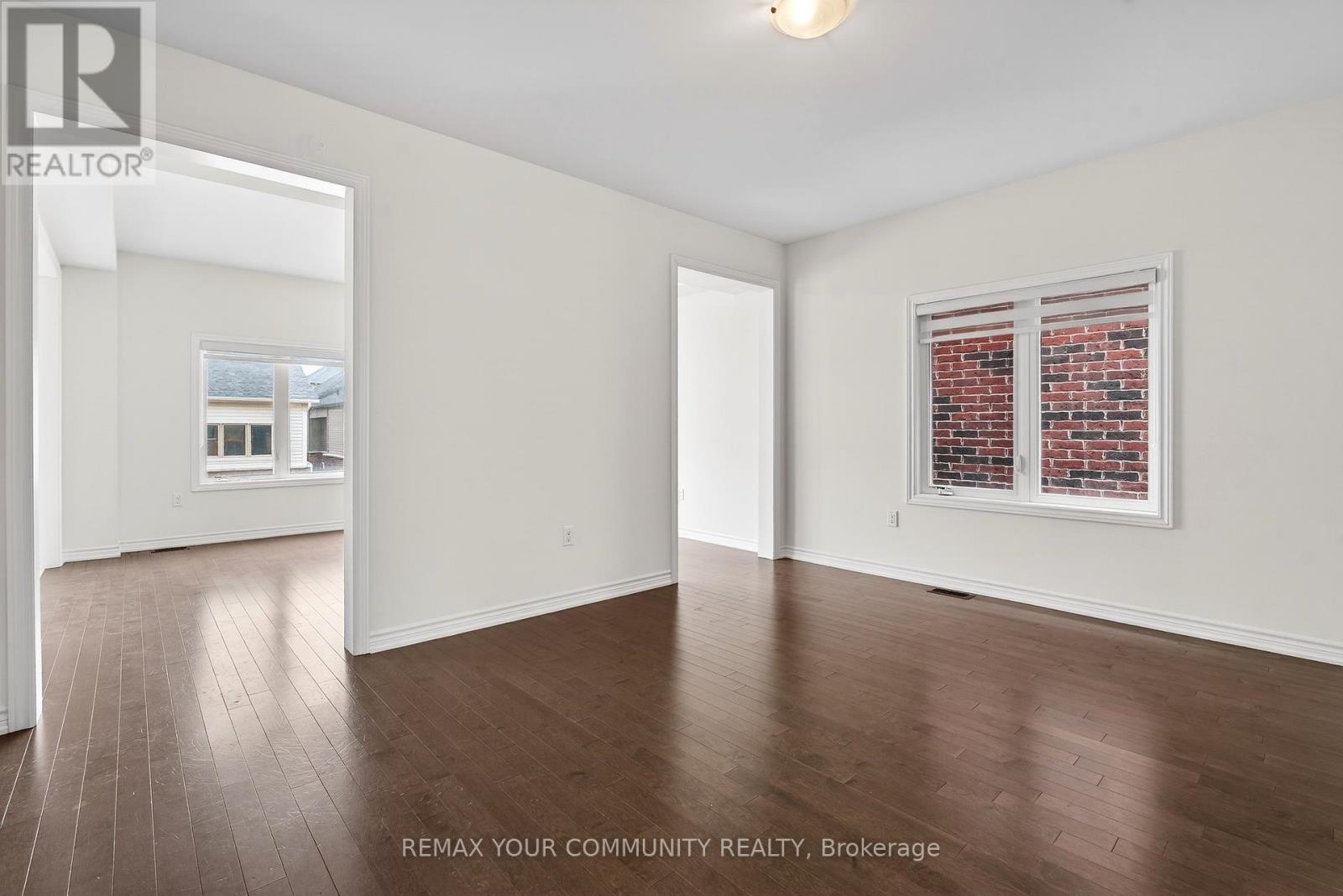 5 VALLEO STREET - 11