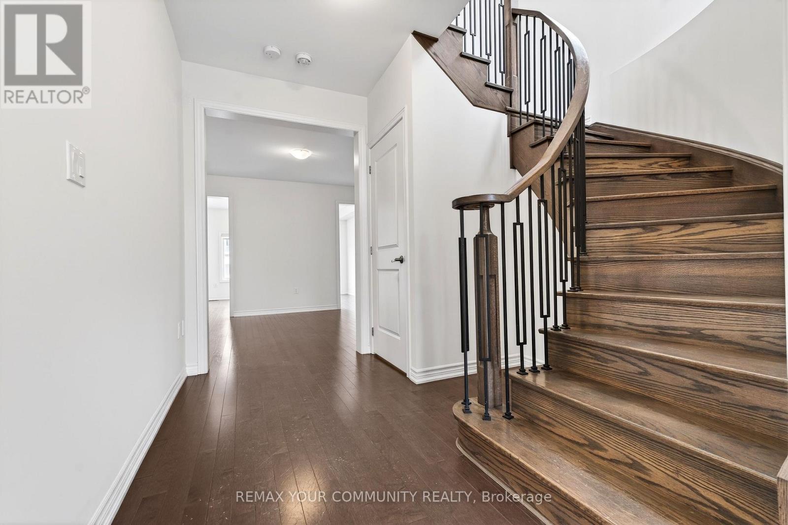 5 VALLEO STREET - 13