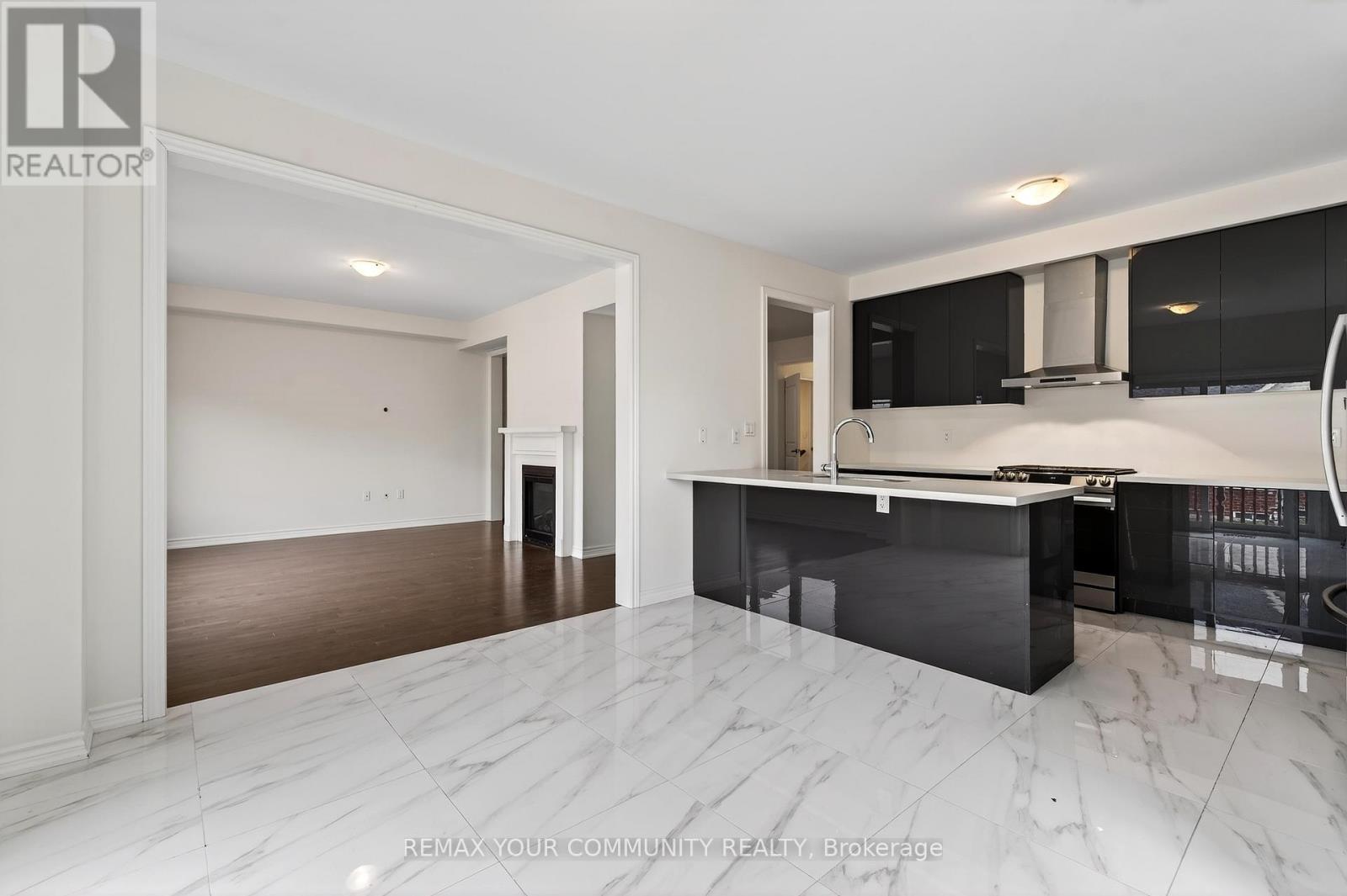 5 VALLEO STREET - 5
