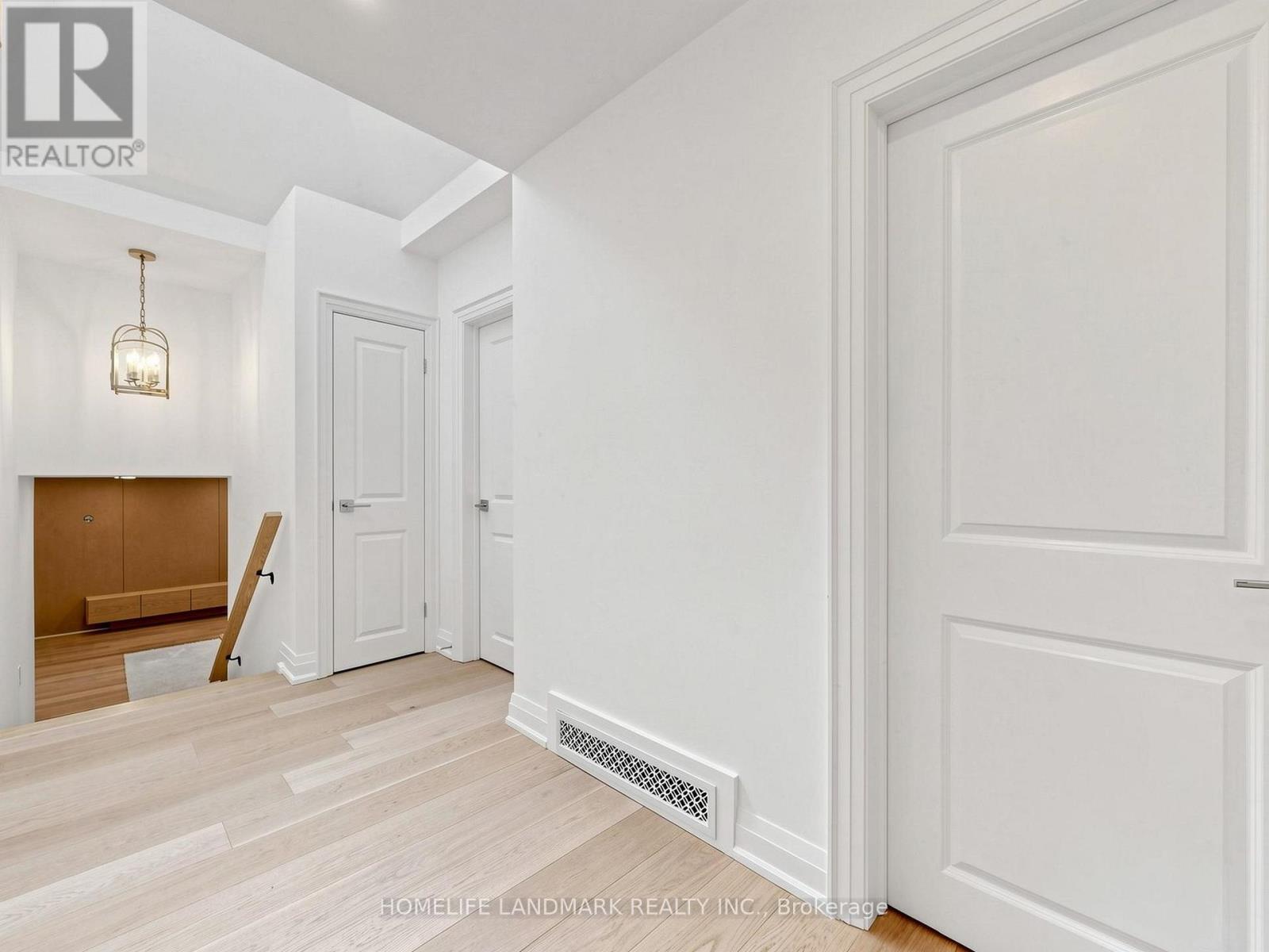 3275 CREDIT HEIGHTS DRIVE - 18