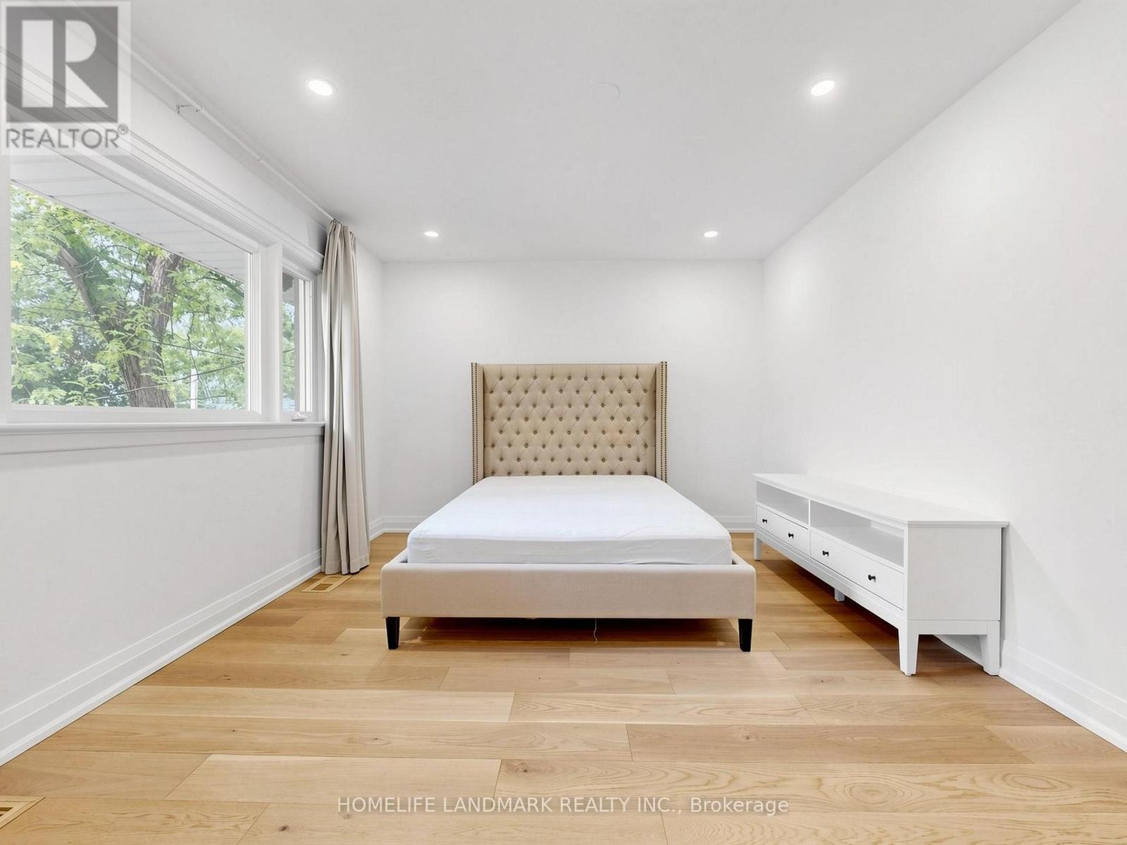 3275 CREDIT HEIGHTS DRIVE - 28