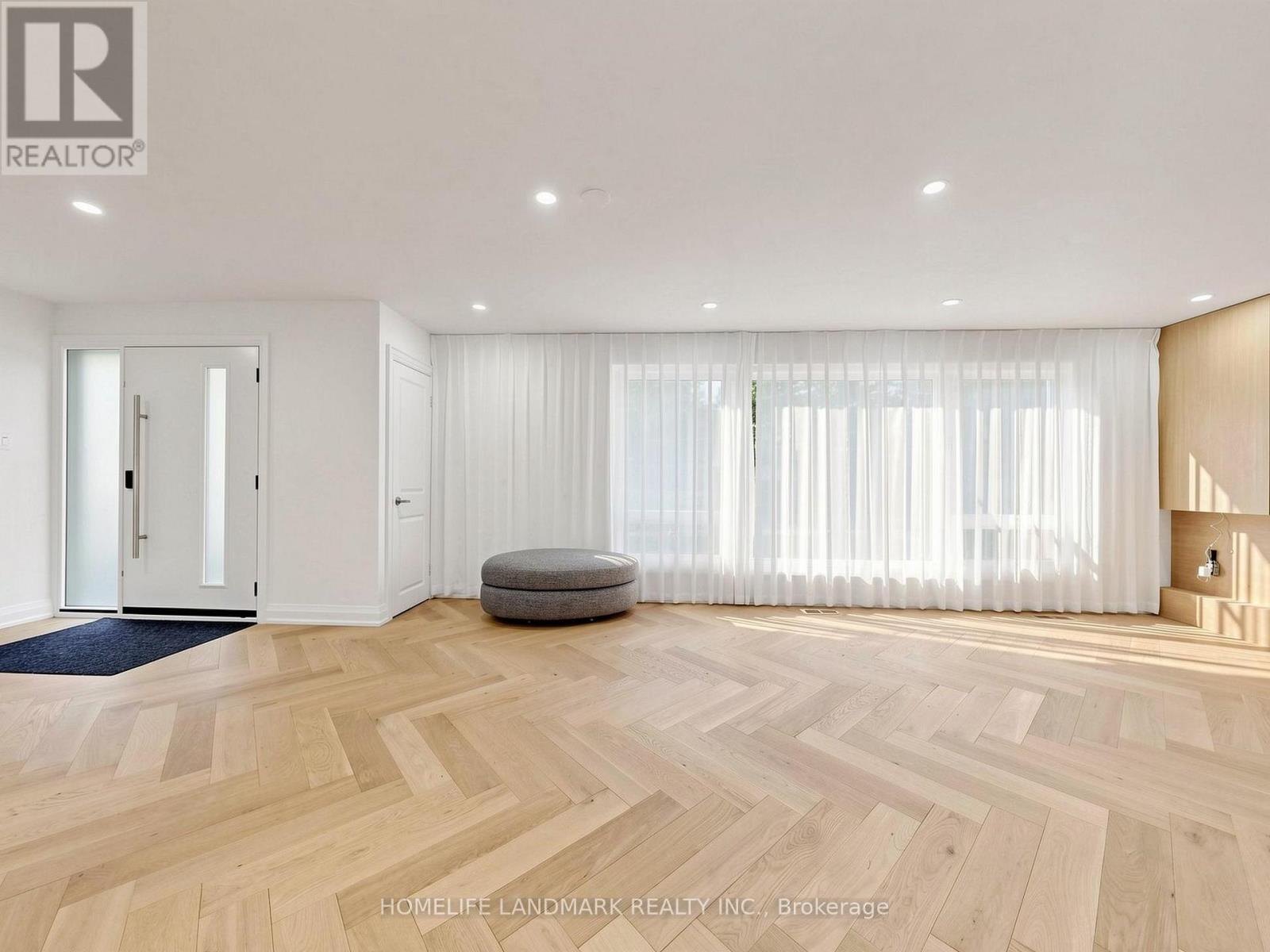 3275 CREDIT HEIGHTS DRIVE - 37