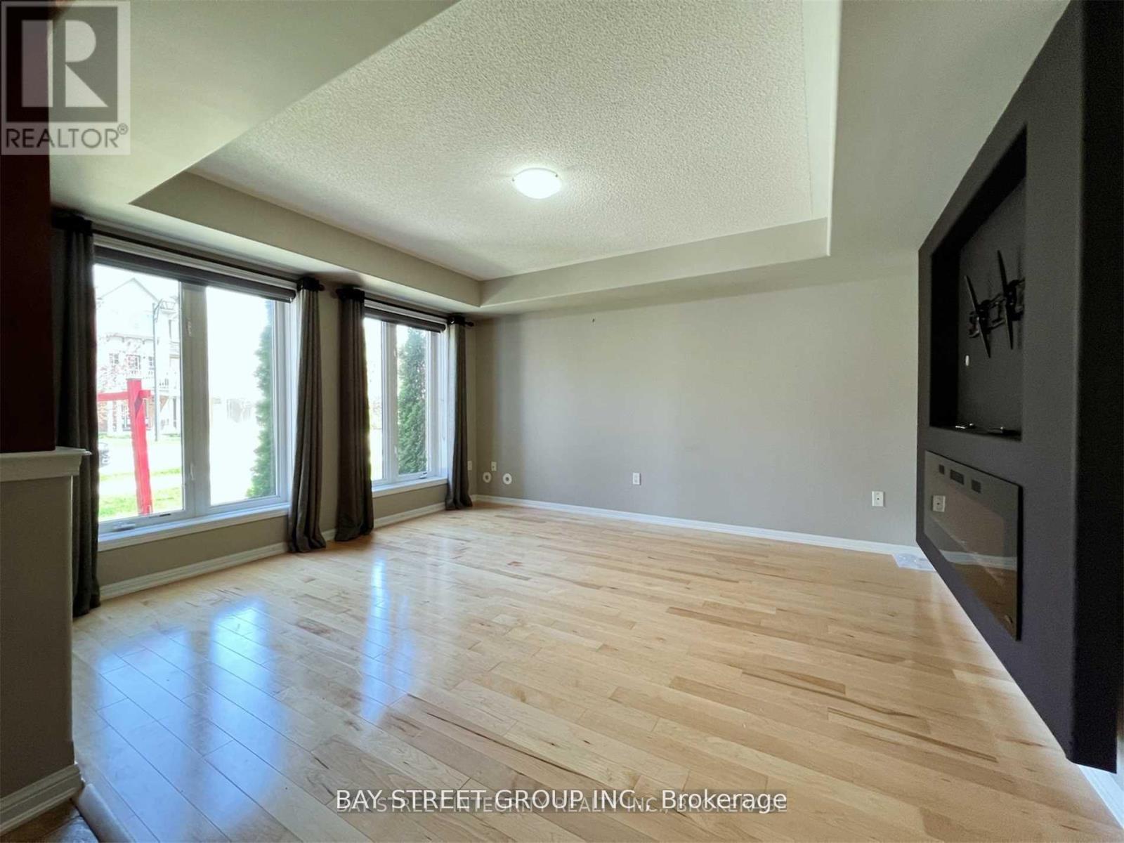 656 HOLLY AVENUE - 1