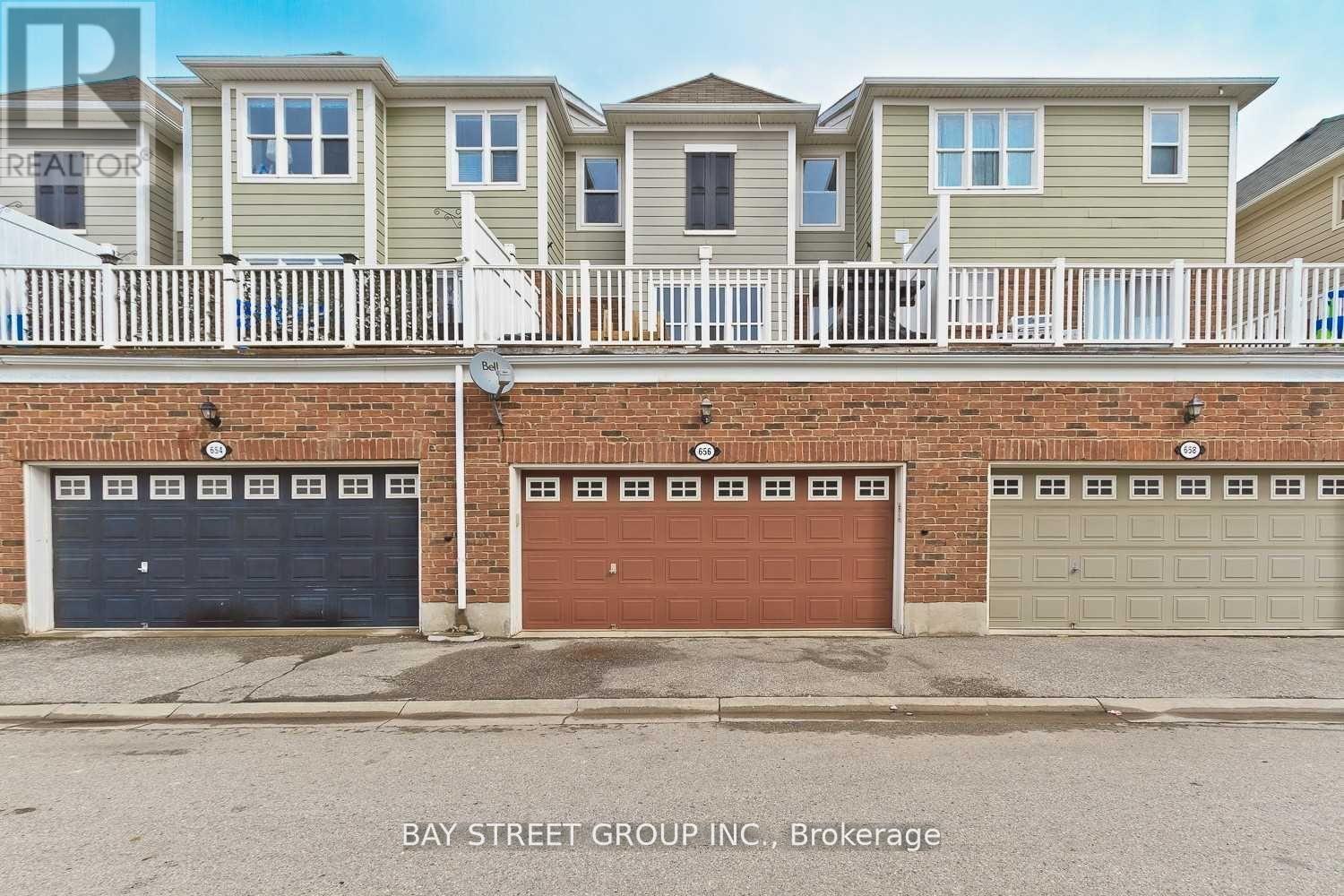 656 HOLLY AVENUE - 16