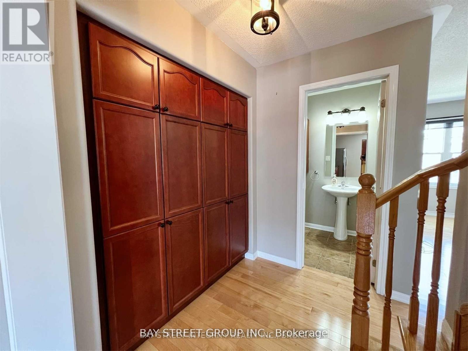 656 HOLLY AVENUE - 7