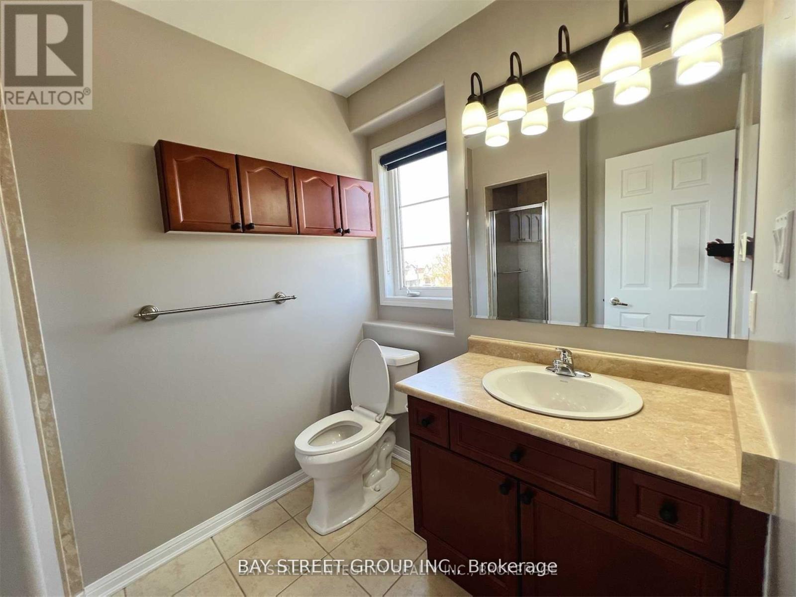 656 HOLLY AVENUE - 9