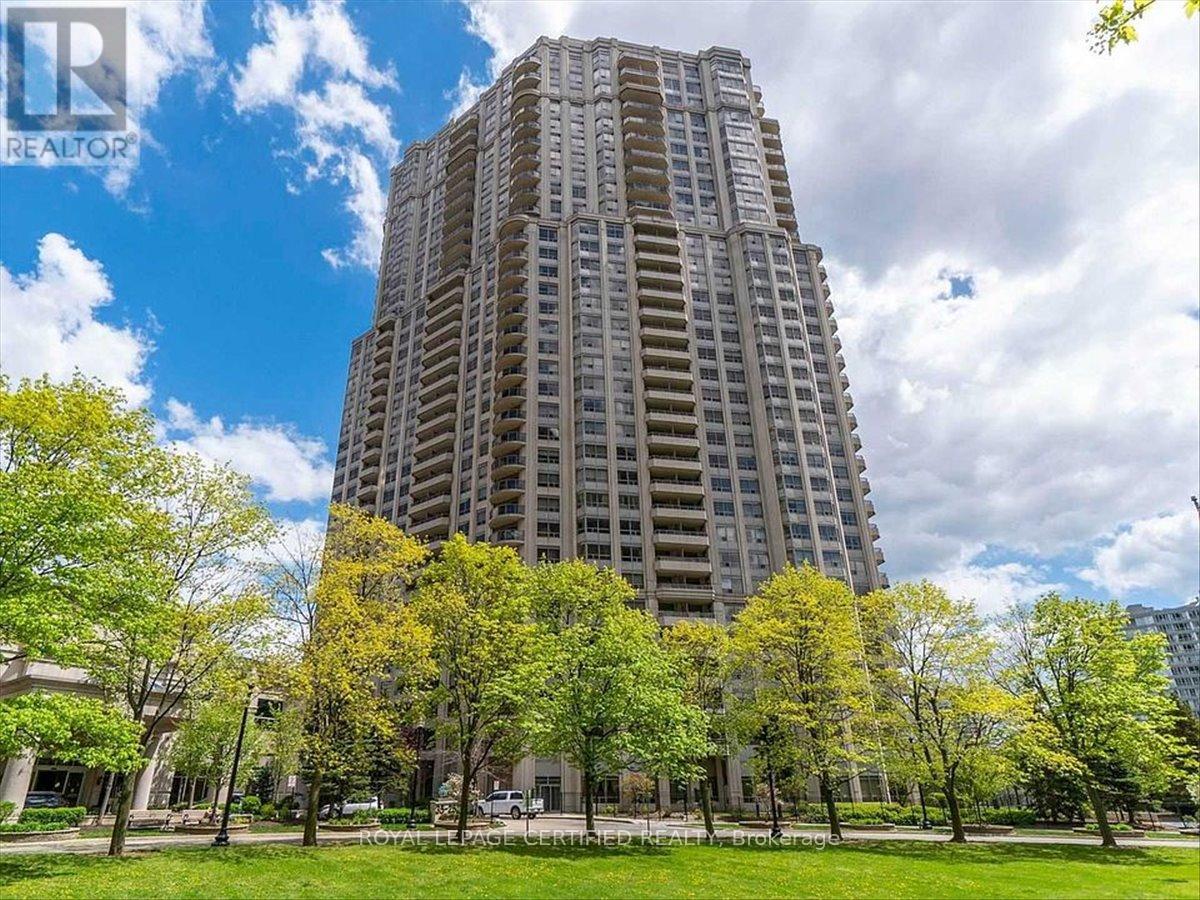 25 Kingsbridge Garden Cir