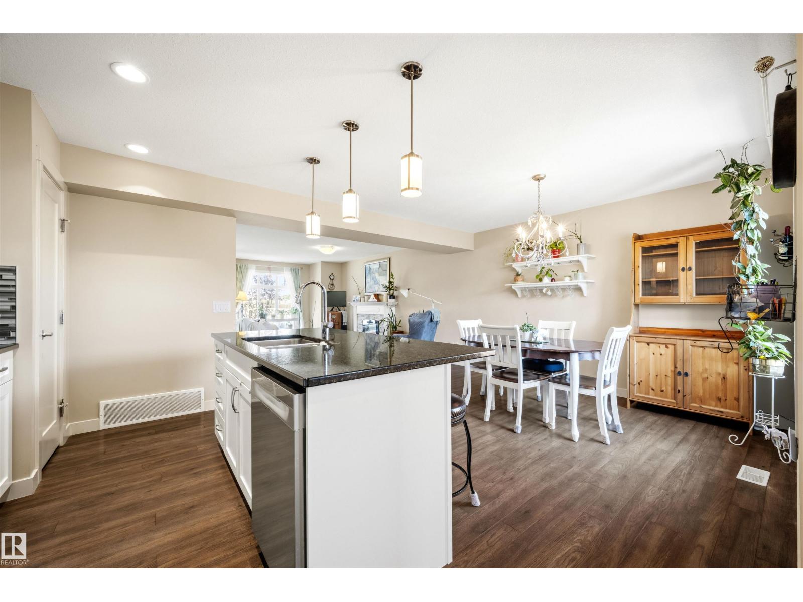 4478 ANNETT CM SW - 10