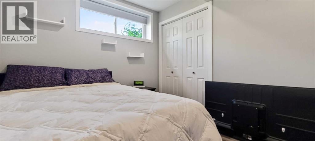 7018 115 Street - 41