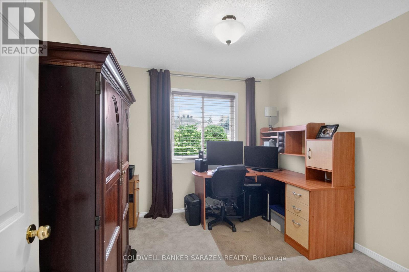 3 CASTLE GLEN CRESCENT - 38