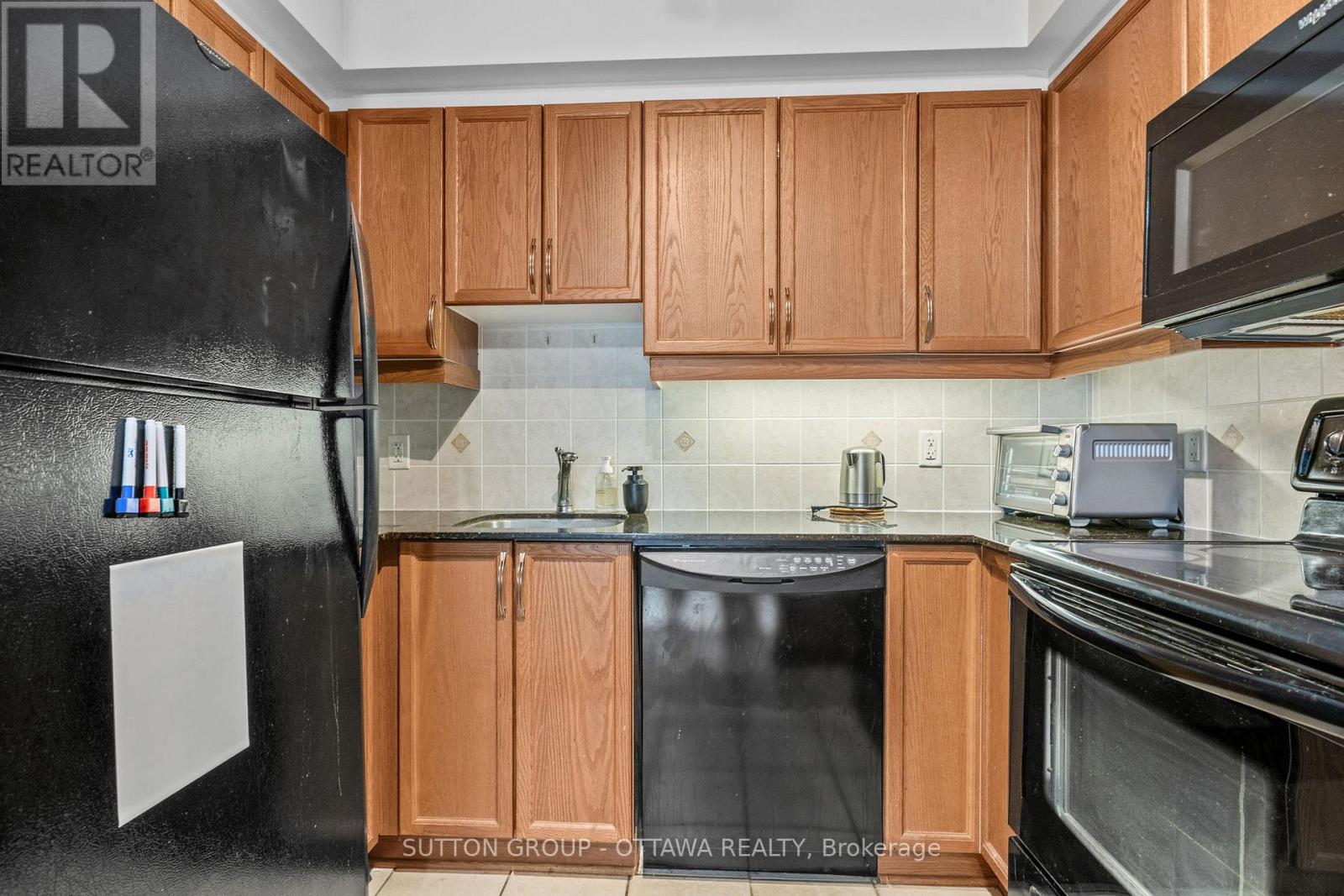 1 Bed, 1 Bath Apartment for Rent in Ottawa – 905 – 445 LAURIER AVENUE W, Ottawa – MLS# X13435230 - Image 7