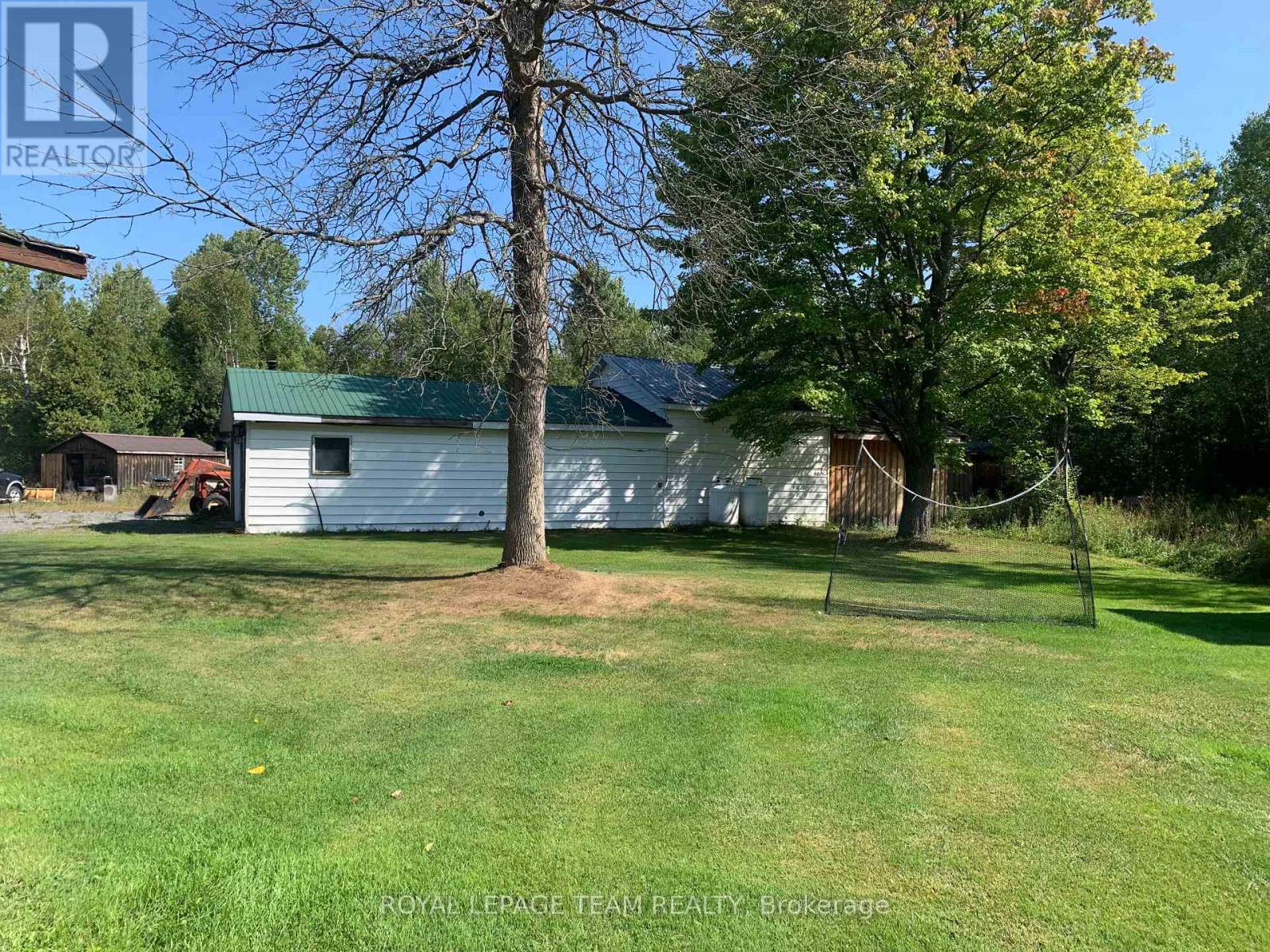 690 LIMERICK ROAD - 35