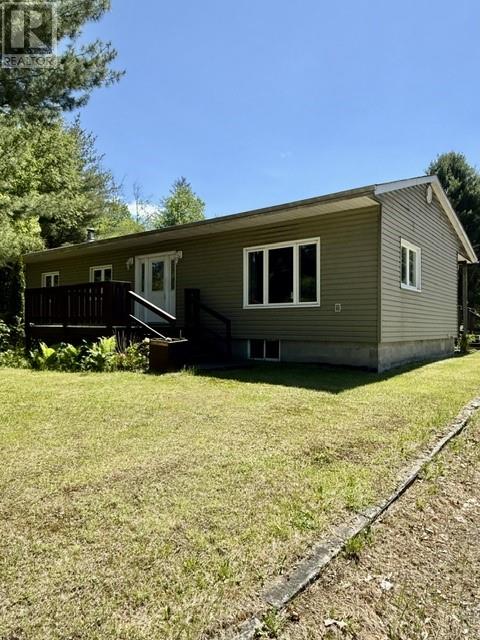 52 Lee Valley Road - 3