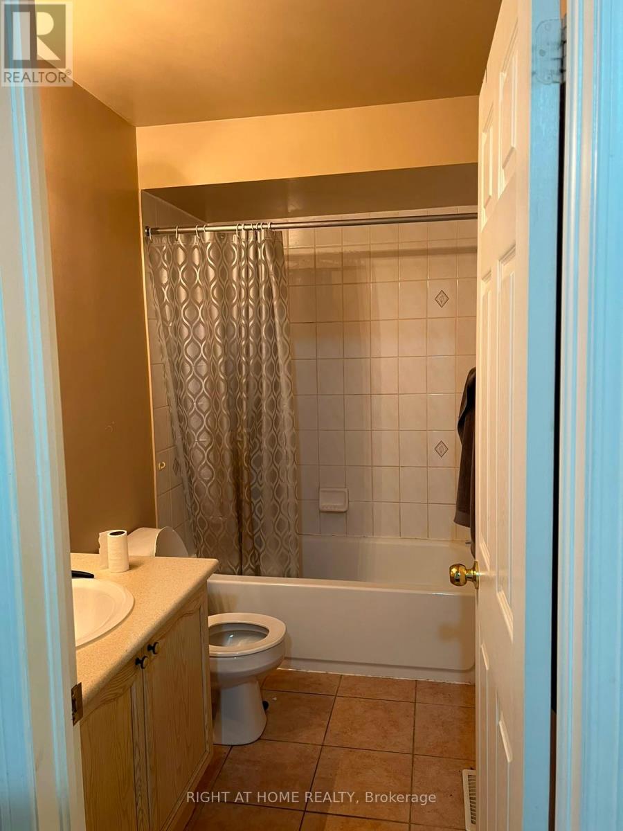 37 ARCHIBALD MEWS - 17